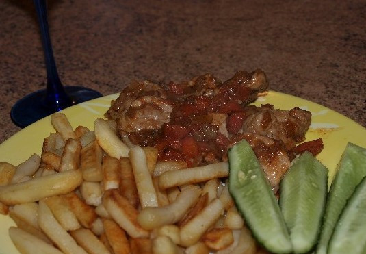 1. Этап. Телятина, жареная на сковороде: И подавать наше блюдо к столу с любым гарниром на ваш вкус. Приятного аппетита!