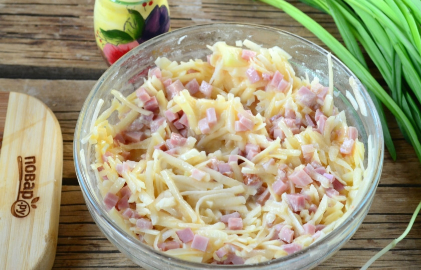 1. Этап. Цмунда: Все это хорошенько перемешайте, масса не должна получиться слишком жидкой. Если все же она жидковата, то добавьте еще немного муки.