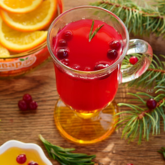 Безалкогольный клюквенный пунш