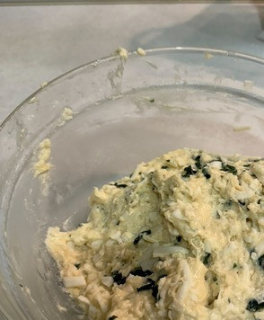 1. Этап. Закусочные сырные кексы: Перемешать