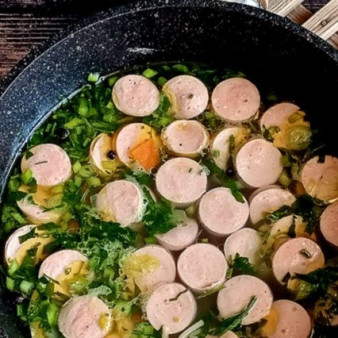 Суп с сосисками Походный