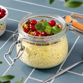 Чиа пудинг с фруктовым пюре