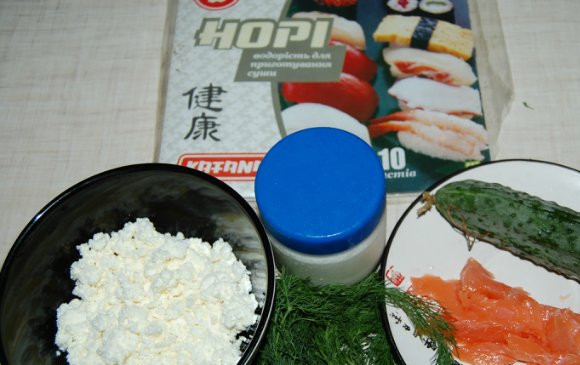 1. Этап. Диетические роллы: Подготовим необходимые ингредиенты.