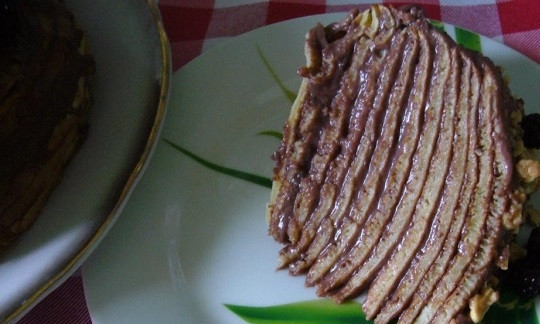 1. Этап. Крем для блинов: 5. Вот такой несложный вариант крема для блинов. Перед подачей на стол торт можно украсить ягодами, сахарной пудрой или кокосовой стружкой, например. Приятного чаепития!