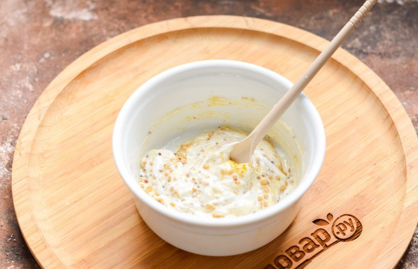 1. Этап. Индийские бутерброды: Перемешайте тщательно все ингредиенты, снимите пробу.