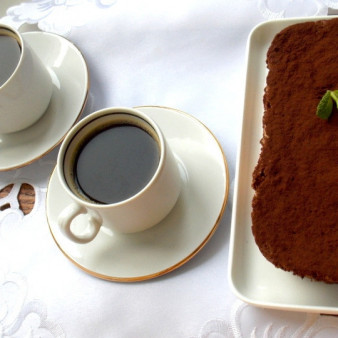 Шоколадный манник с шоколадом