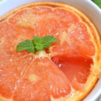 Запеченный грейпфрут с медом