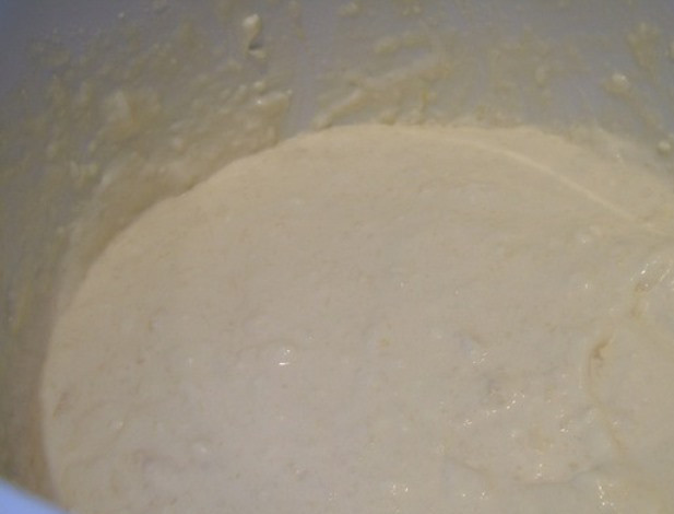 1. Этап. Мороженое из дыни: И смешайте их с дыней.