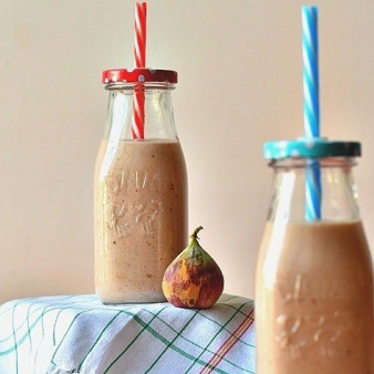 Бананово-инжирный коктейль