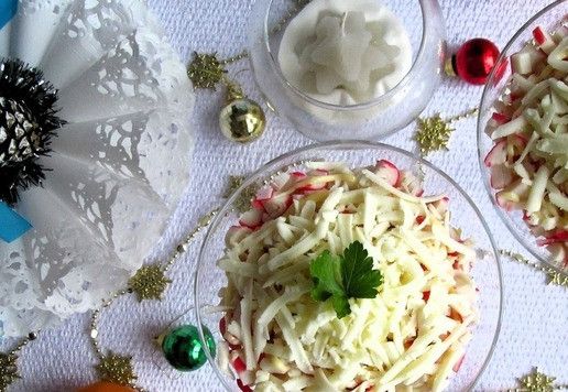 1. Этап. Салат с тунцом Зимние сказки: Подавайте к праздничному столу!