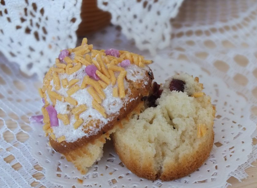 1. Этап. Пасхальные куличи на разрыхлителе: Куличи пасхальные на разрыхлителе готовы. Светлого праздника!