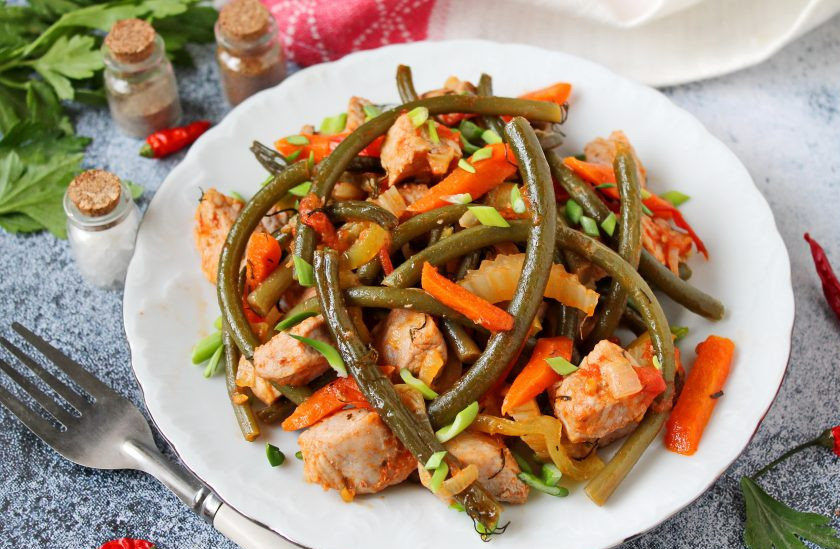 1. Этап. Папоротник со свининой: Приятного аппетита!