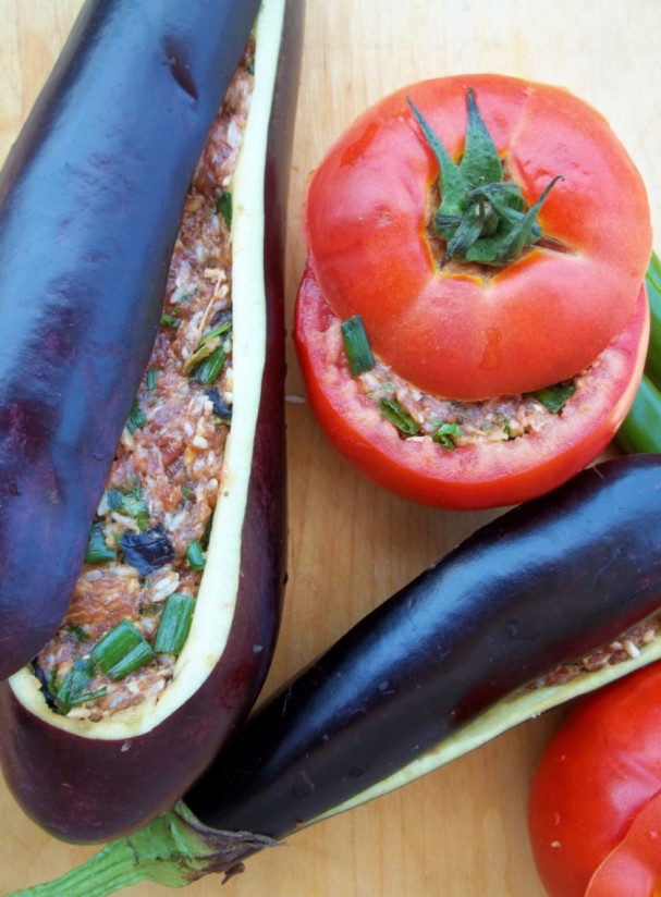 1. Этап. Баклажаны с морковкой и чесноком: 3. Фаршируем наши 