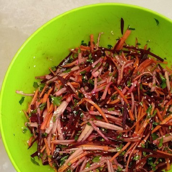 1. Этап. Салат Яркий: *