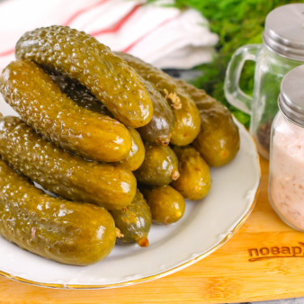 Малосольные огурчики по бабушкиному рецепту