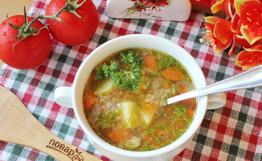 1. Этап. Гречневый суп с помидорами: Гречневый суп с помидорами готов. Подавайте на первое в обед.