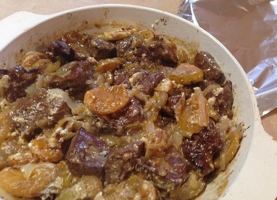 1. Этап. Говяжья печень с курагой и яблоком: 8. Вот и все, печень готова!