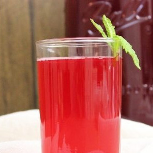 Морс из клюквы и малины