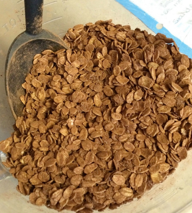 1. Этап. Шведские шоколадные шарики: Все хорошенько перемешайте.