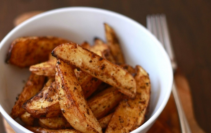 1. Этап. Хрустящий картофель, запеченный в духовке: 3. Ну, вот, собственно и все. Приятного аппетита!