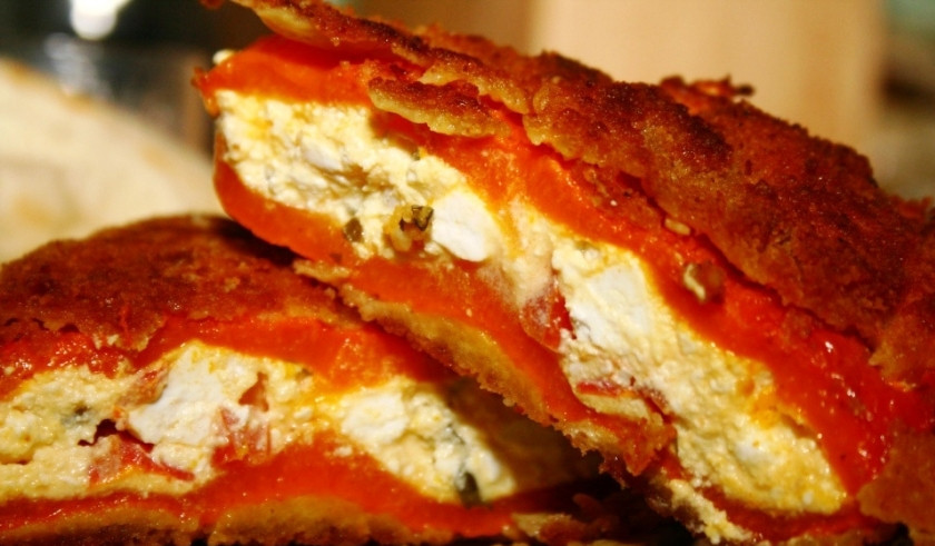 1. Этап. Чушка бюрек: Готово! Кушать закуску лучше горячей, однако можно и в холодном виде.