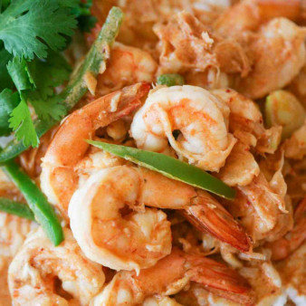 Spicy Garlic Shrimp With Coconut Rice