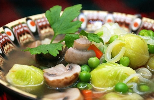 1. Этап. Овощной суп без картошки: 5. Перед подачей к столу дополните супчик свежей зеленью. Приятного аппетита!