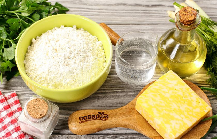 1. Этап. Заварные лепёшки с сыром и зеленью: Подготовьте все ингредиенты.