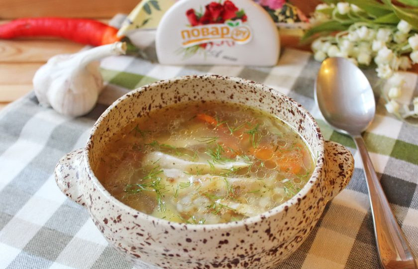 1. Этап. Гречневый суп с индейкой: Гречневый суп с индейкой готов. Подавайте на первое в обед. Приятного аппетита!