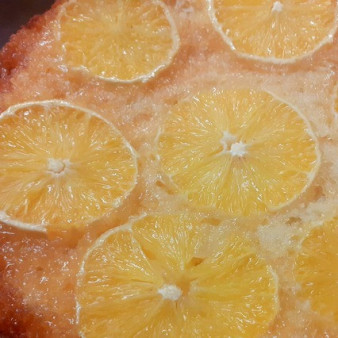 Бисквитный пирог с полентой