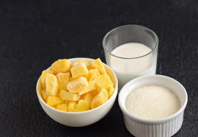 1. Этап. Сорбет из манго: Подготовьте ингредиенты.