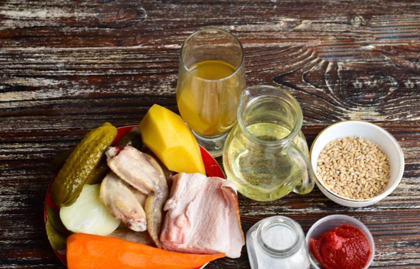 1. Этап. Рассольник по-россошански: Подготовьте ингредиенты.