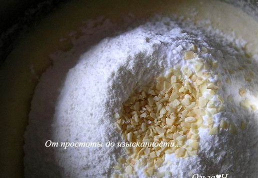 1. Этап. Сырно-чесночные булочки Два сыра: Всыпьте муку с разрыхлителем и гранулированный чеснок.