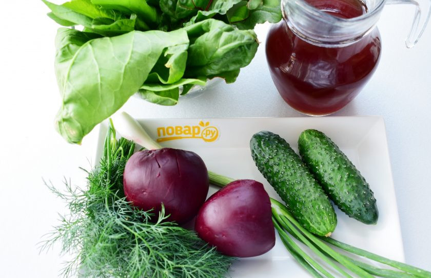 1. Этап. Ботвинья по старорусскому рецепту: Отварную свеклу очистите, зелень, ботву, огурцы вымойте.