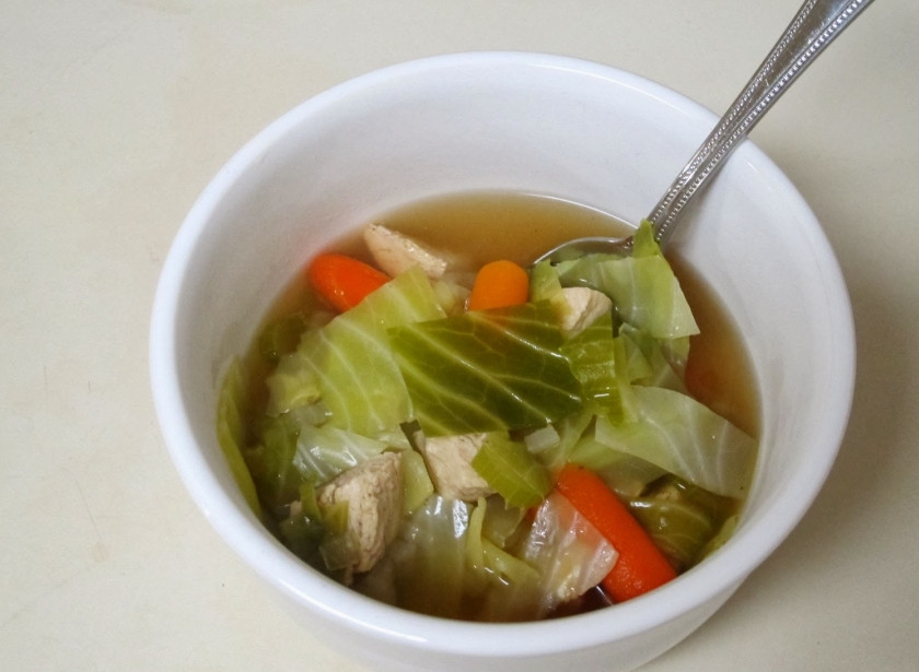 1. Этап. Куриный суп с капустой: 4. И вот, когда уже и капуста, и морковь станут мягкими - суп можно считать готовым. Приятного аппетита!