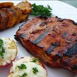 1. Stage. Grilled pork chops: Cook the meat for about 10 minutes on each side.