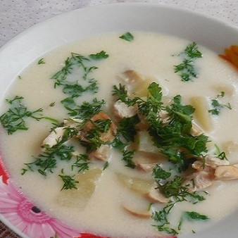 Грибной суп из шампиньонов с плавленым сыром