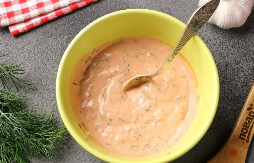 1. Этап. Быстрый соус к наггетсам: Ещё раз перемешайте. Быстрый соус к наггетсам готов.