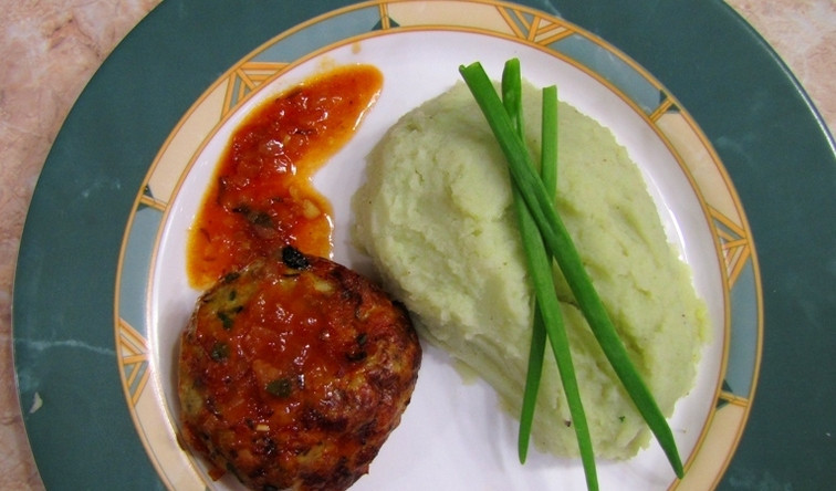 1. Этап. Рыбные котлеты под соусом в духовке: 5. Вот и все! У нас получилась вкуснятина!