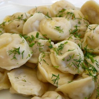 Постные пельмени с капустой