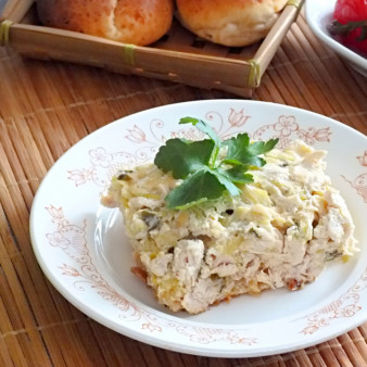 Запеканка из кабачков с курицей в мультиварке