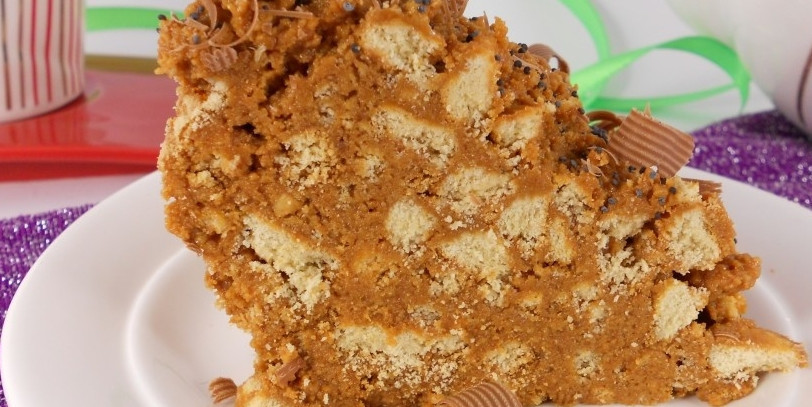 1. Этап. Торт из сгущенки: 5. Дайте тортику настояться в холодильнике около 3 часов и угощайтесь. А вот так он выглядит в разрезе. Вкуснотища!