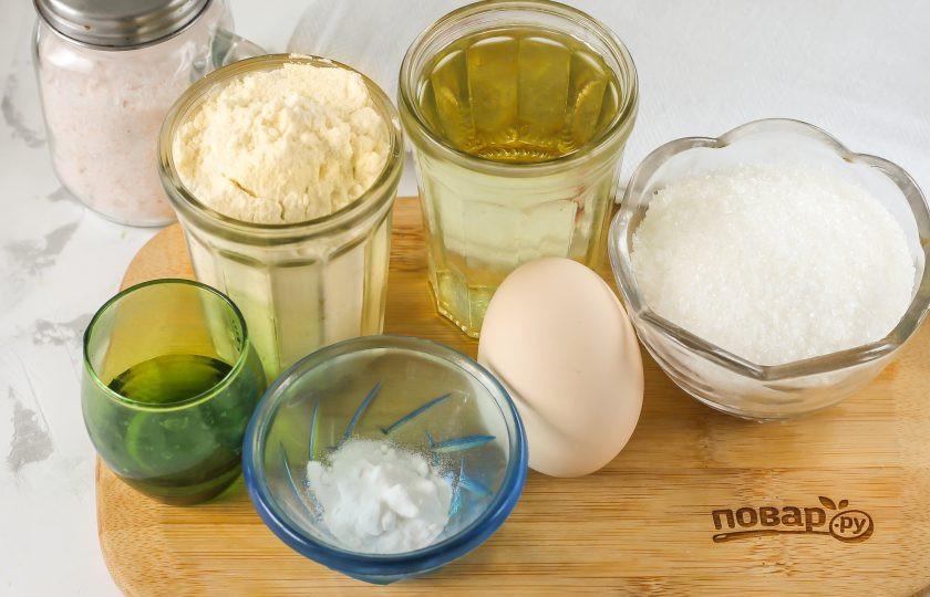 1. Этап. Кето-вафли: Подготовьте указанные ингредиенты. Если у вас большая семья, увеличьте норму ингредиентов.