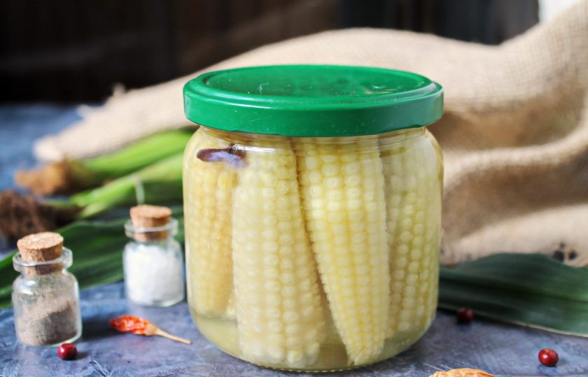 1. Этап. Мини-кукуруза в банке на зиму: Хороших заготовок!