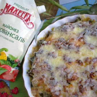 Запеканка из брокколи с фаршем и сыром