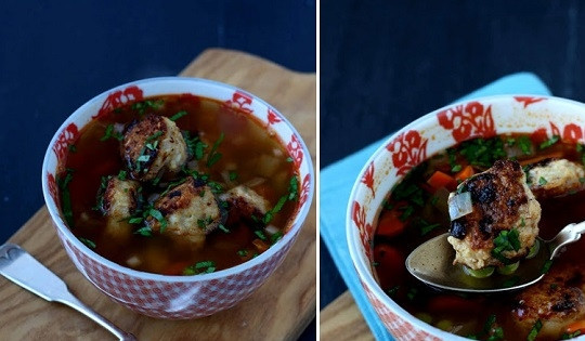 1. Этап. Ежики из куриного фарша с рисом: 4. Подавайте их к столу с гарниром, салатом или добавляйте в супчик, например.