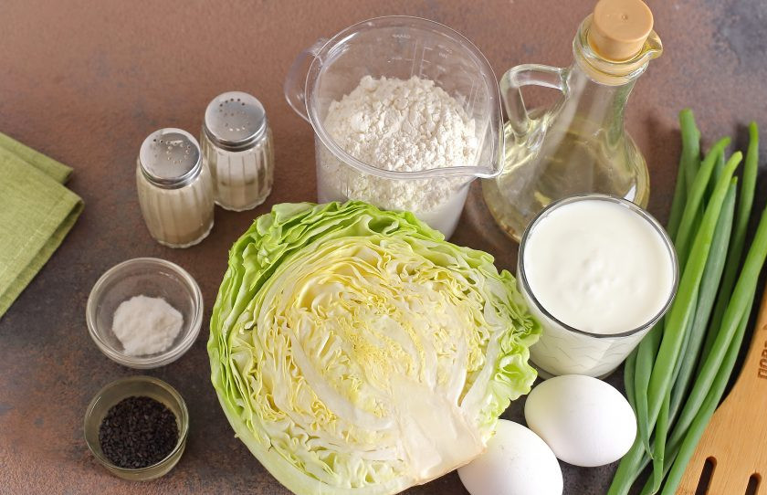 1. Этап. Капустный пирог, который тает во рту: Подготовьте все ингредиенты.