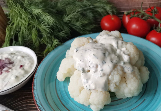 1. Этап. Сметанно-сырный соус: Всё очень просто и вкусно.