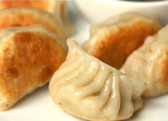 1. Этап. Манты со свининой: 4. Готово! Зовите всех к столу!