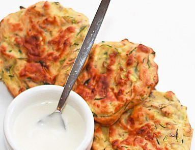 1. Этап. Кабачковые оладьи в духовке: Готово! Приятного аппетита!